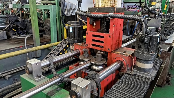 液冷技術：不銹鋼管在新能源中的關鍵作用！