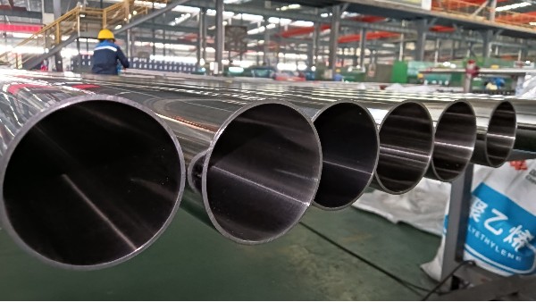 不銹鋼消音器用啥管？