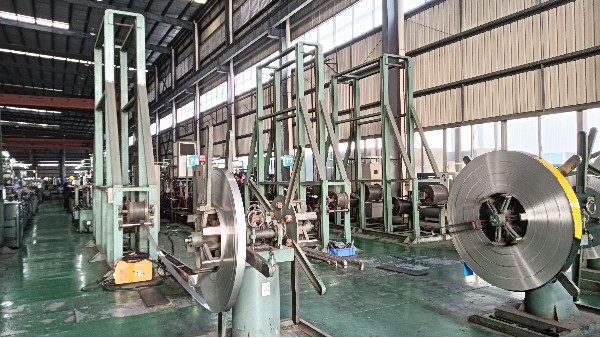 不銹鋼焊管為何會掉皮？